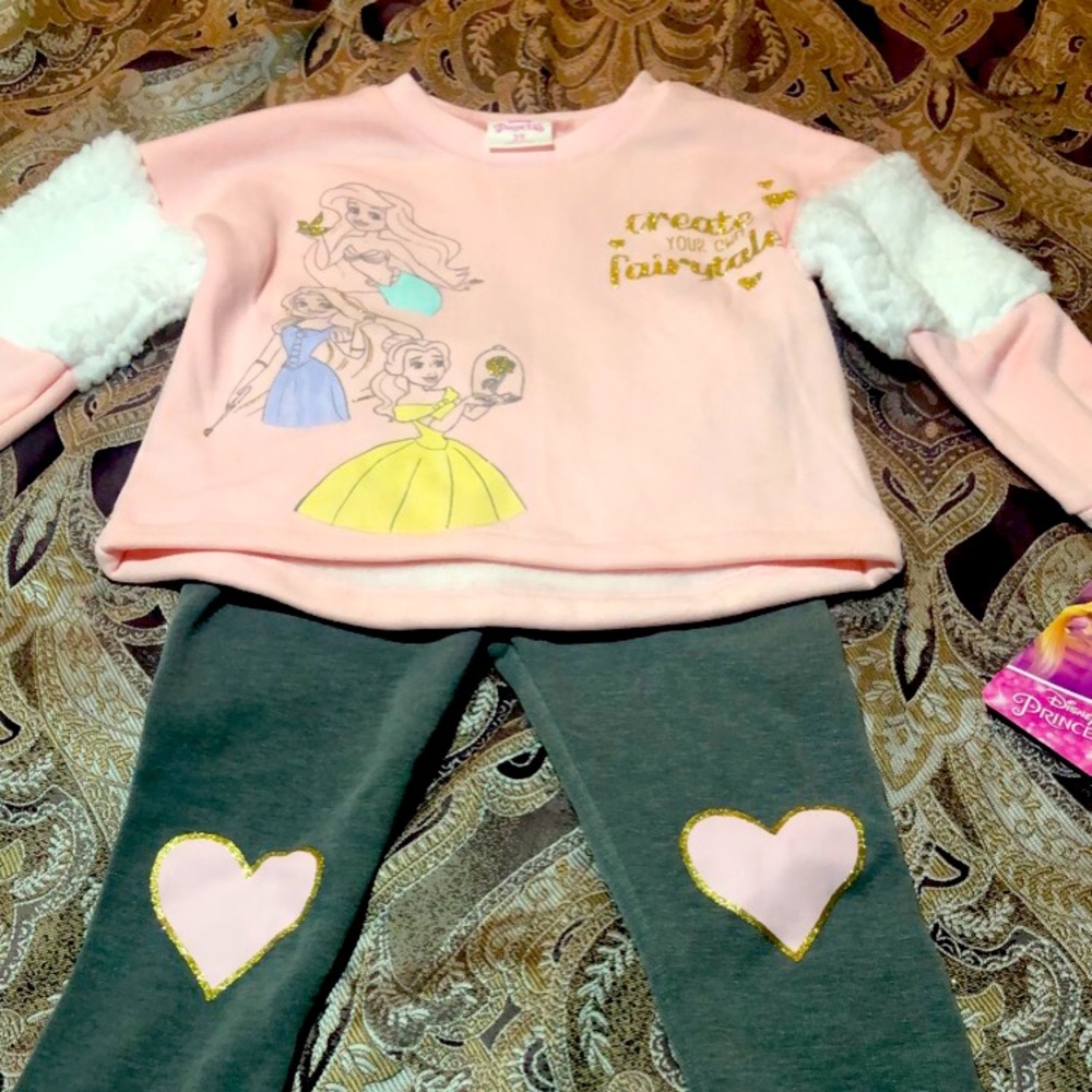 Disney princess outfit size 2T brand new WITH tags